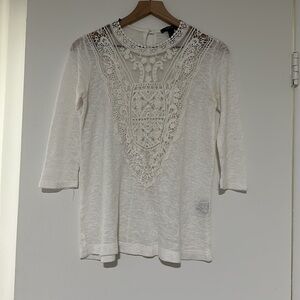 Forever 21 crochet off white sweater top